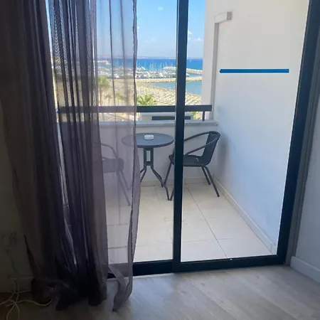 Alex 503 Apartment Larnaca